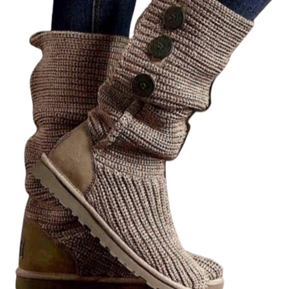 Ugg Classic Cardi 1876 Sweater Knit boots shoes 3 button sz 6 - Picture 1 of 15